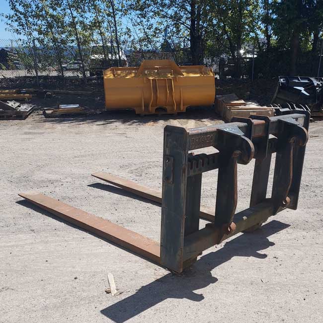 Good Used FORKS - PALLET QUICK ATTACH 61-0432 5